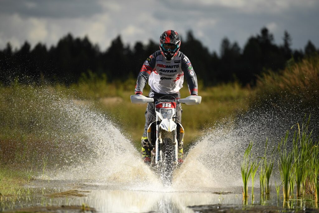 70-200mm_f28e_10_2153_a3_re